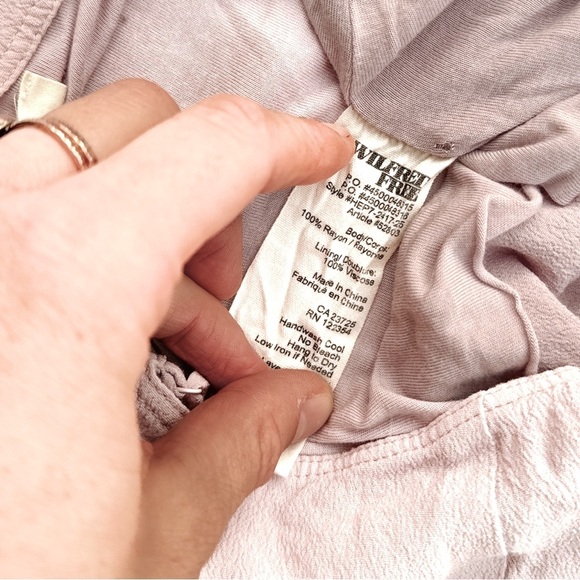 Wilfred Free Camisole Dusty Rose • Lined - Size Small - Picture 7 of 7